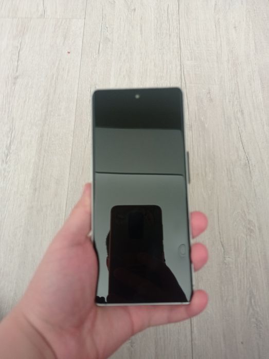 Продам Techno camon 40 pro