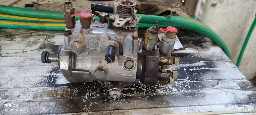 Bomba injetora Lucas