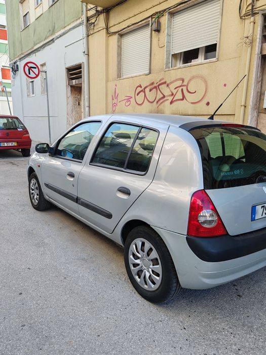 Renault Clio 2001