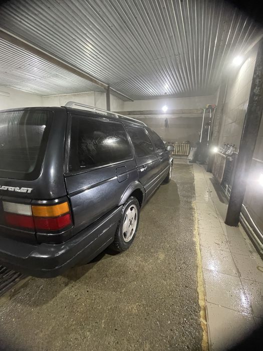 Passat b3 1993 року випуску