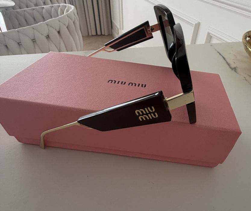 Miu miu okulary przeciwsłoneczne