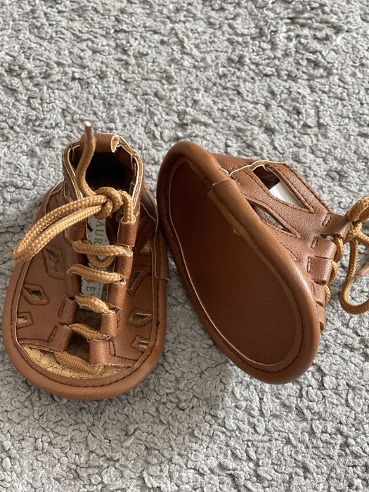 Босоніжки дитячі