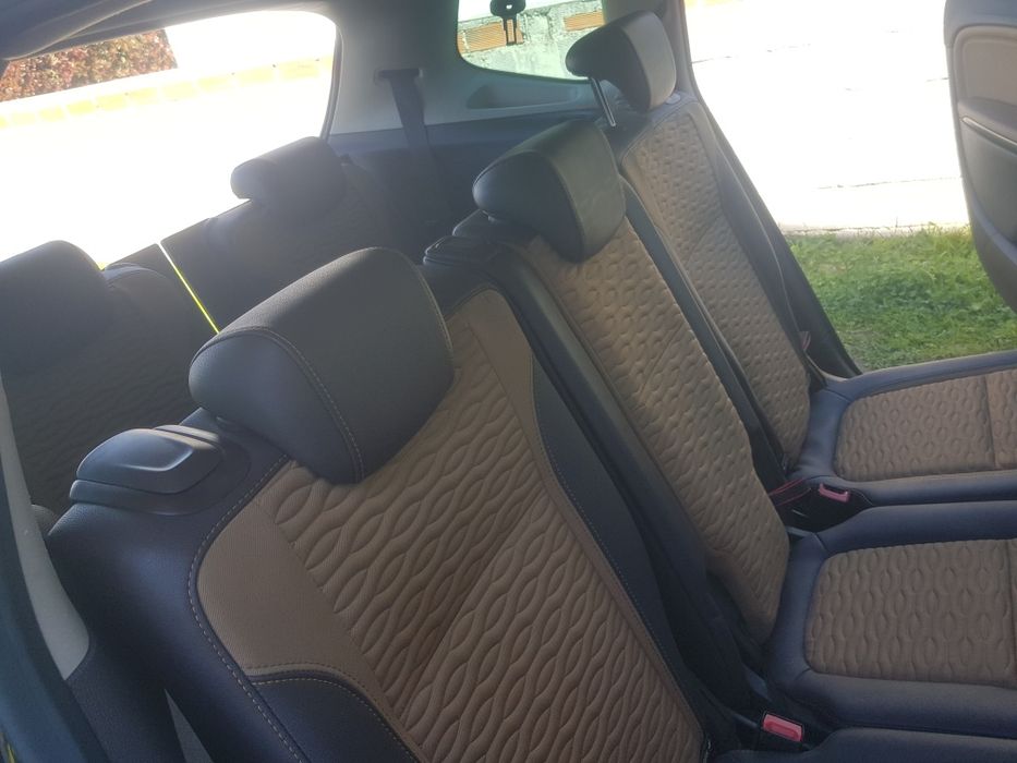 Opel zafira 7lugares  ano 2012
