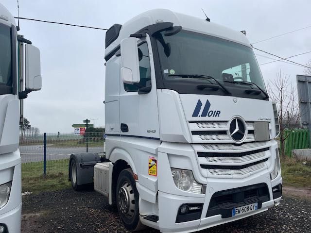 3 x Mercedes Actros 480 mil  km .2017