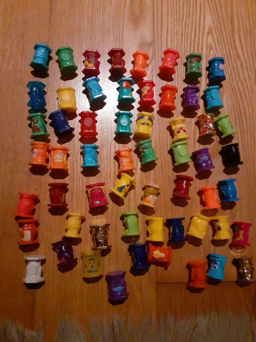 Lote de superzings bonecos