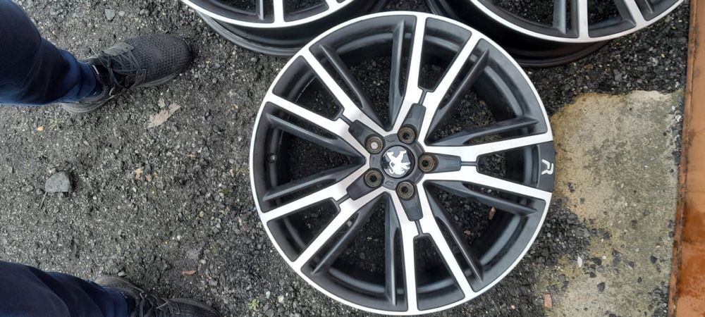 Felgi Peugeot RCZ R