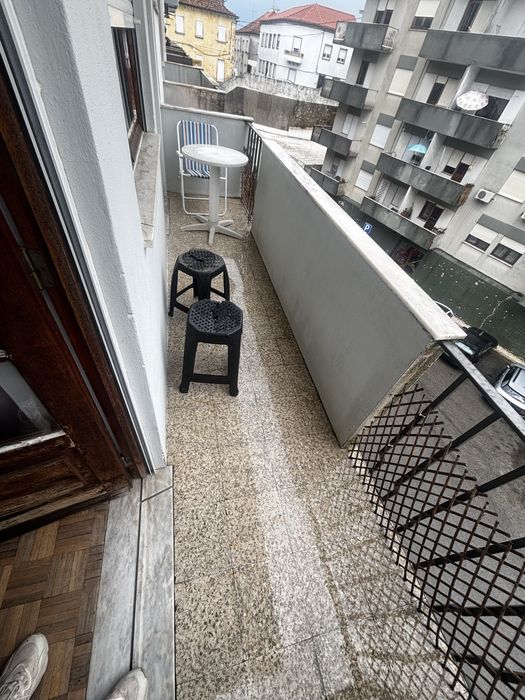 Alugo T3 em Castelo Beanco