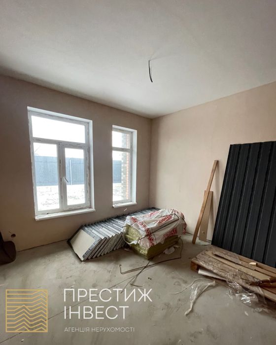 Продаж капітального 2-поверхового цегляного будинку можна під ЄОселю