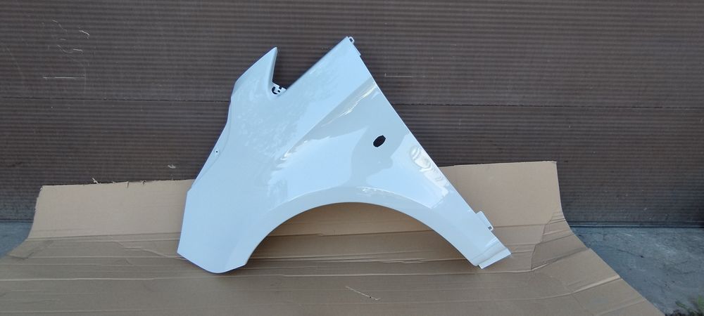 Mercedes Vito 447 Błotnik Przód Lewy Ładny