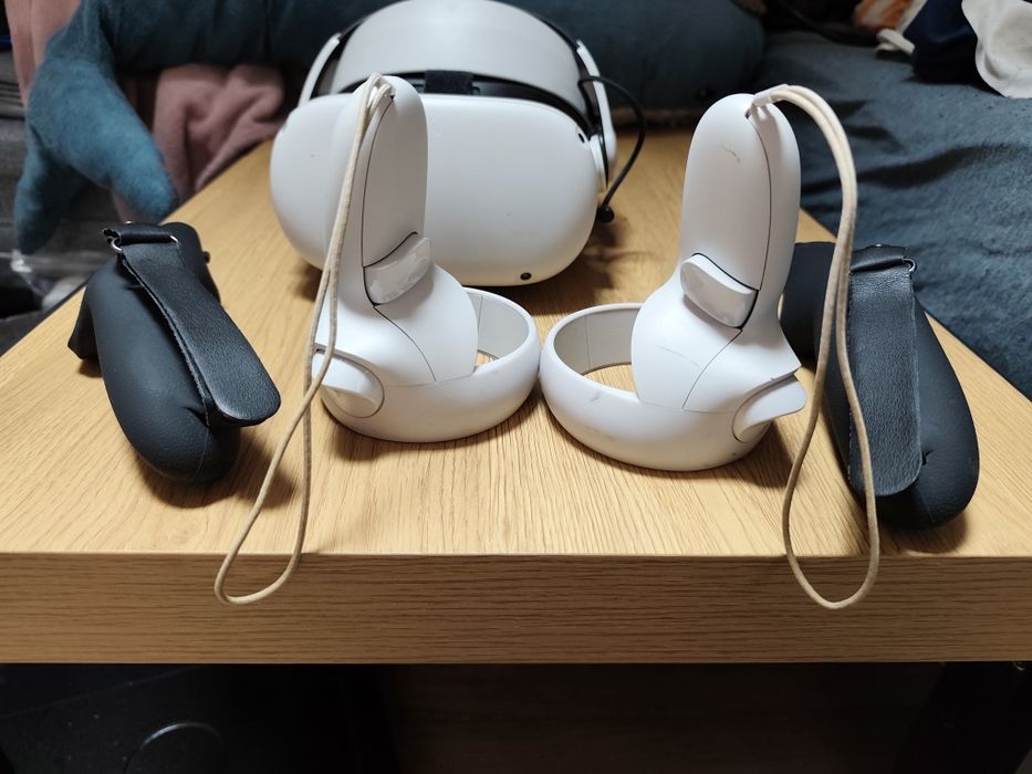 Quest 2 256gb i akcesoria