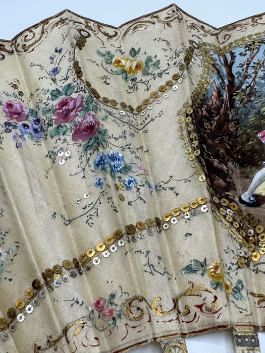 Leque Francês Elegante – Circa 1780, Estilo Luís XVI Rococó