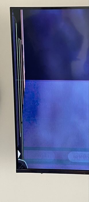 TV Xiaomi QLED 4K PRO 43″ (2026) – painel danificado, completo