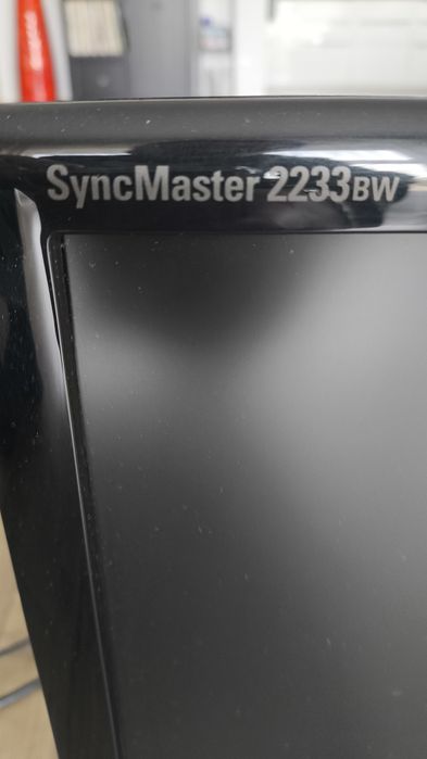 Monitor Samsung SyncMaster 22 cale