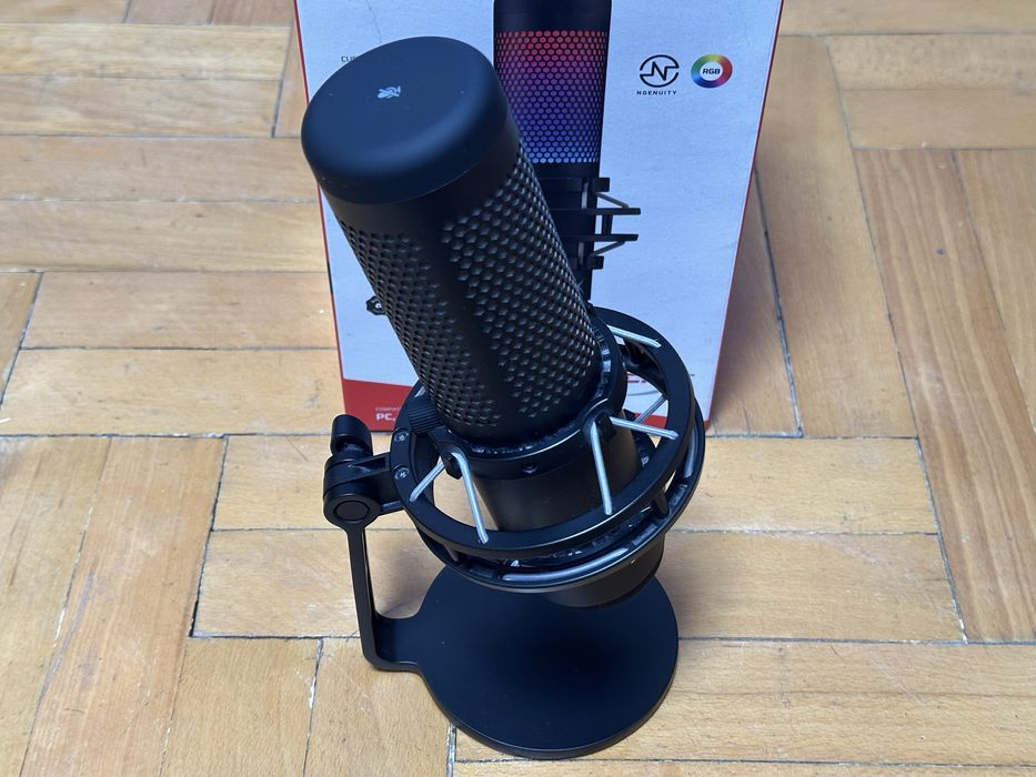 Микрофон HyperX QuadCast S