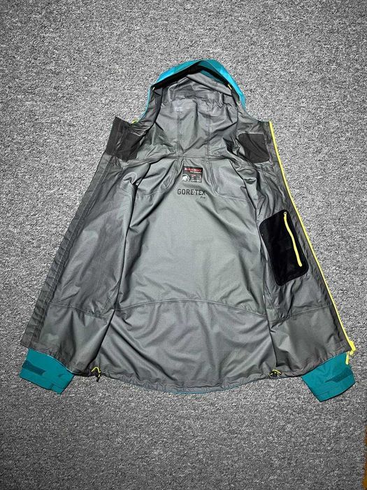 Чоловіча трекінгова куртка MAMMUT Albaron GORE-TEX Pro Shell 28.000мм - Розмір M