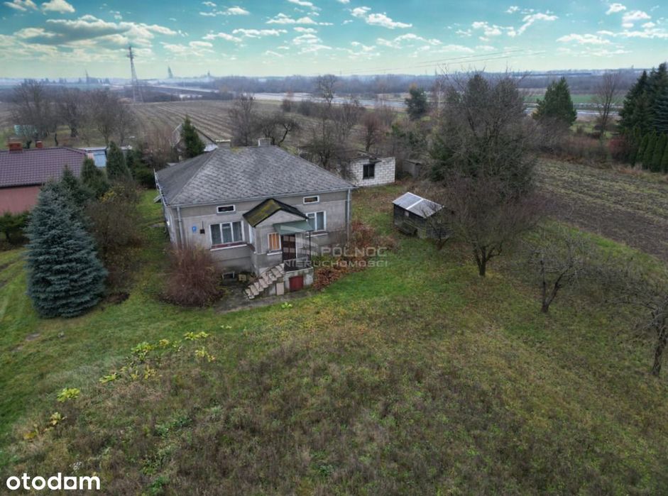 Dom w Okszowie, działka 5600 m2