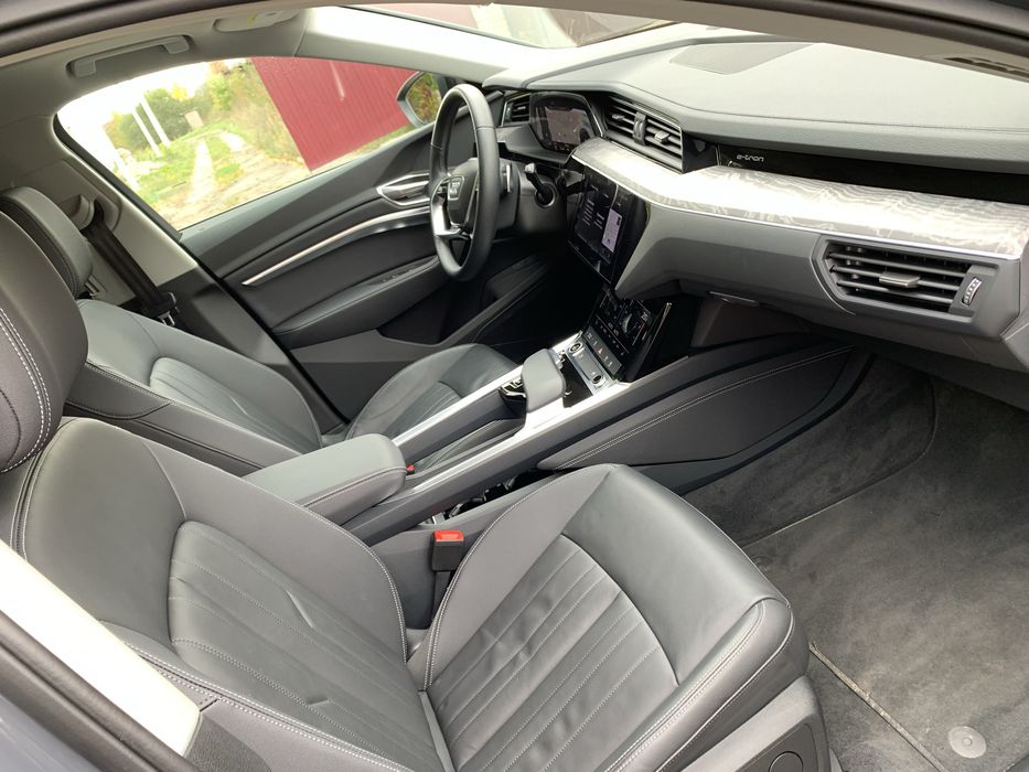 Audi Q8 E-tron Premium 114Квт