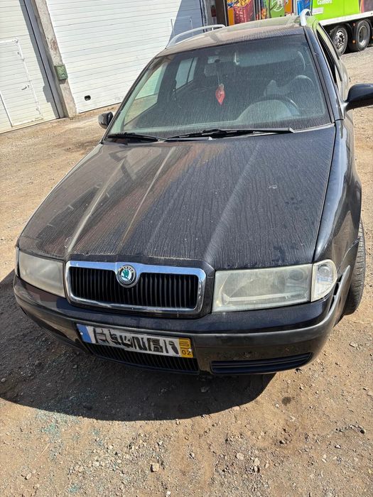Skoda Octavia de 2005 para peças