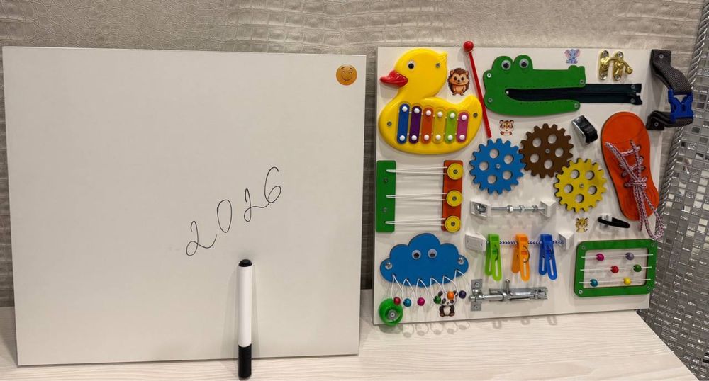 2 в 1 Бізіборд для малюків Дошка для розвитку дрібної моторики Бізікуб