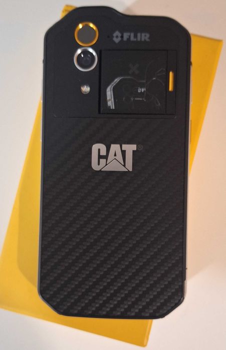 Telemóvel Caterpillar S60