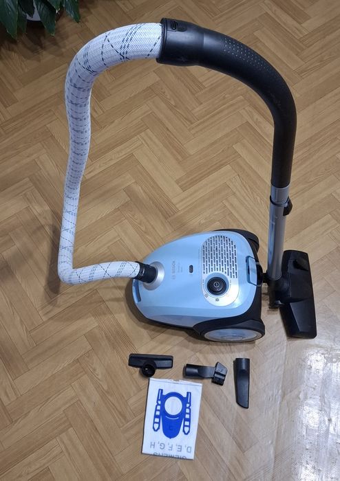 Odkurzacz Bosch Move on mini