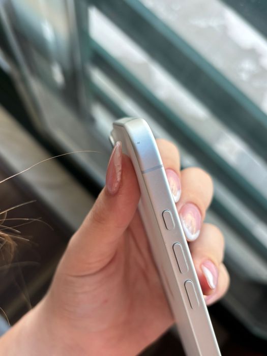 Iphone 16 branco 128gb