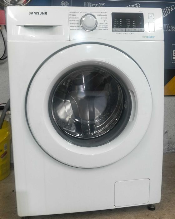 Máquina de lavar roupa