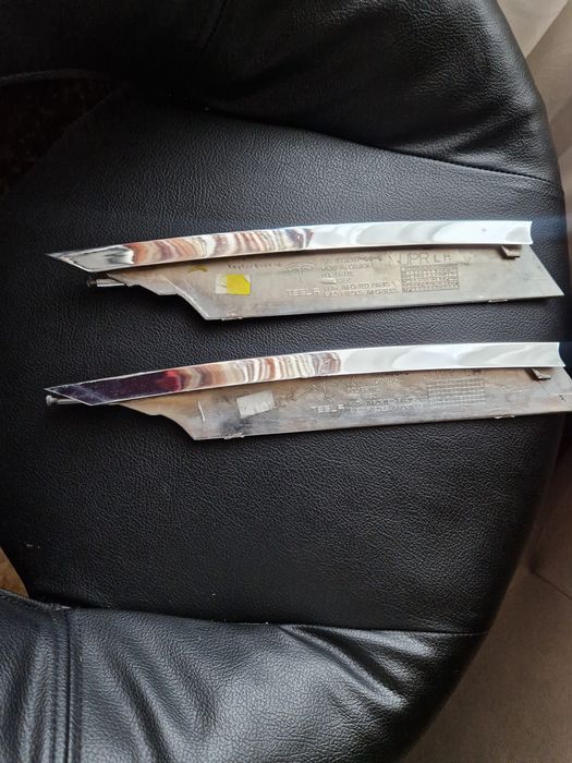 Продам оригінальні накладки люверса тесла s дорест