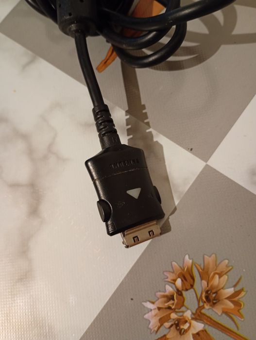 Aparat cyfrowy Samsung kabel danych SUC-C2