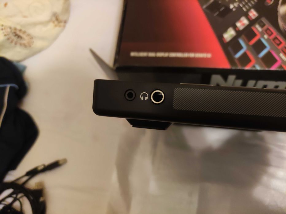 Numark NV II kontroler DJ, 4 kanałowy, konsola mikser