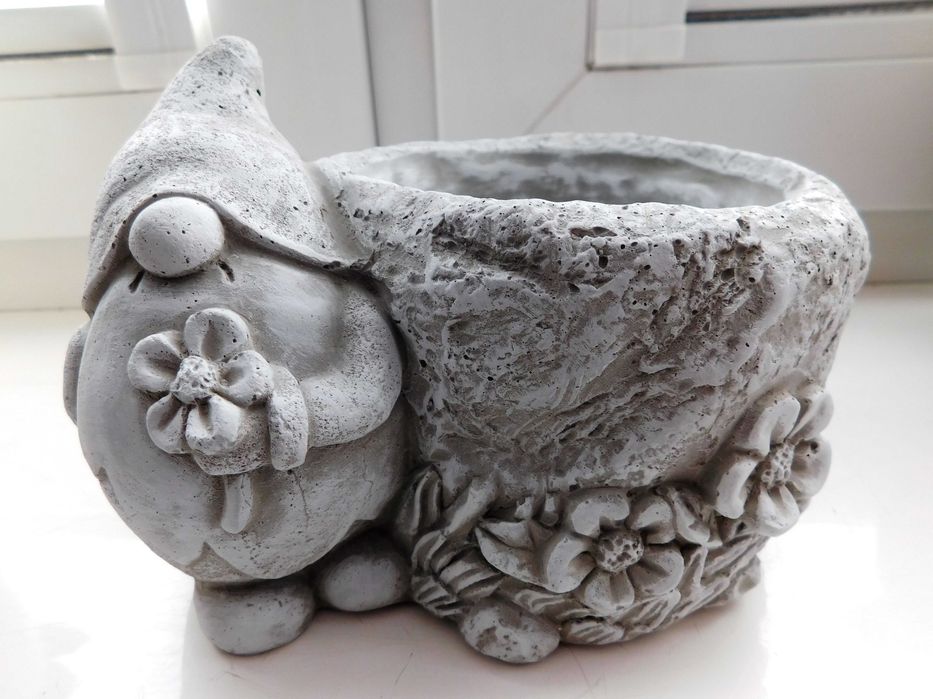 Ozdoba betonowa Doniczka Skrzat Ogród Dom na prezent