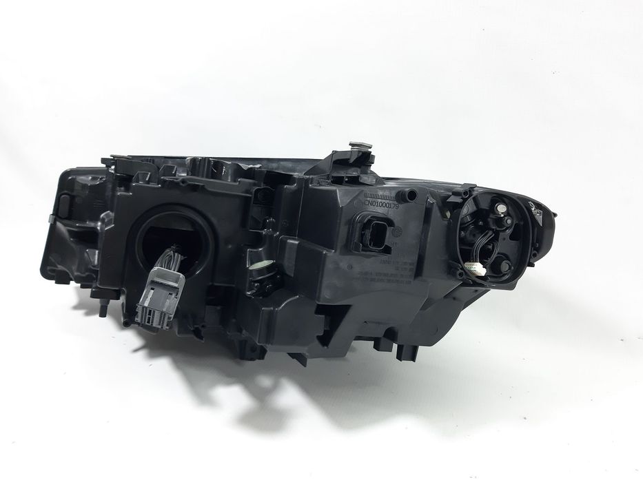 Фара передня права BMW 3 2019-2023 63118496160