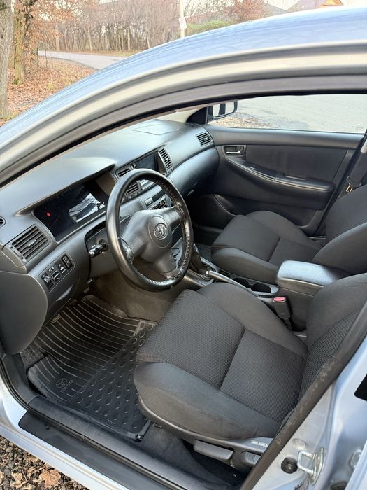 Продам Toyota Corolla