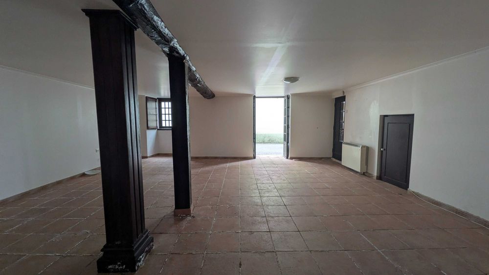 Moradia T5 em Verride com logradouro e churrasqueira - Oportunidade em Montemor-o-Velho