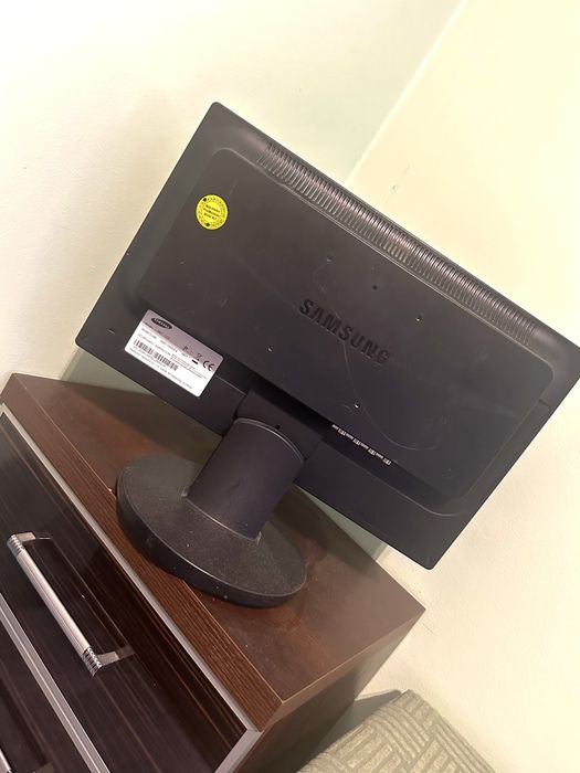 Monitor Samsung 19 Cali SMT -1930/EX