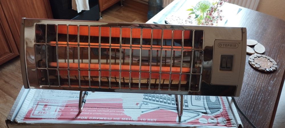 Інфрачервоний обігрівач Термія 1.2квт