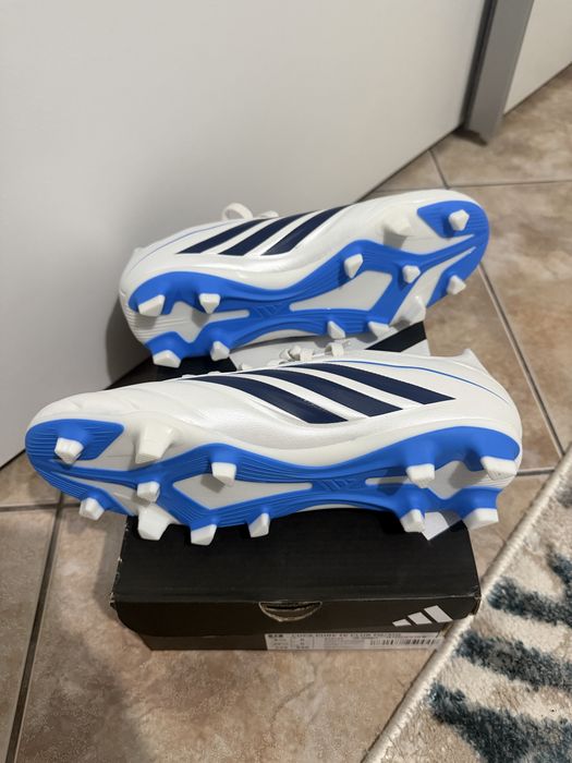 Chuteiras adidas novas
