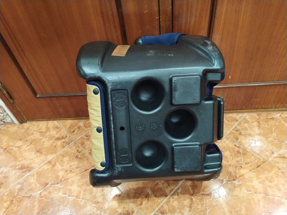 Banco auto elevatório para criança dos 15 aos 36 kg  carro casa quarto