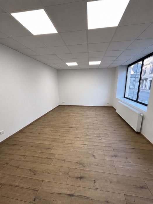 Atrakcyjny lokal użytkowy 32 m² – ścisłe centrum Pleszewa (ul. Kaliska)