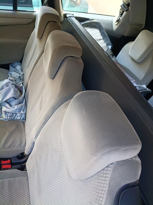 Citroën C4 Grand Picasso, ano 2008, com motor 1.6 HDi de 110 CV e caixa automática.