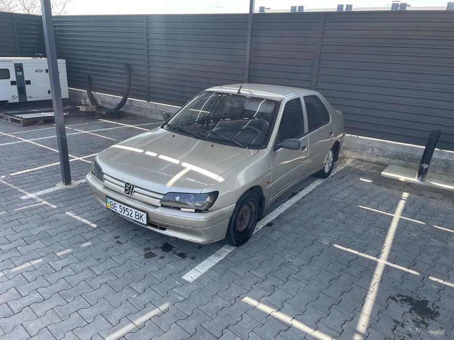 Peugeot 306 1.4 бензин