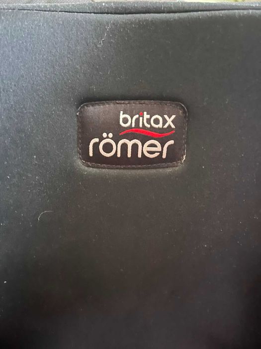 Продам детское автокресло Britax Römer KING II ATS