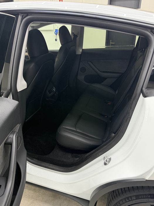 Tesla Model Y SR