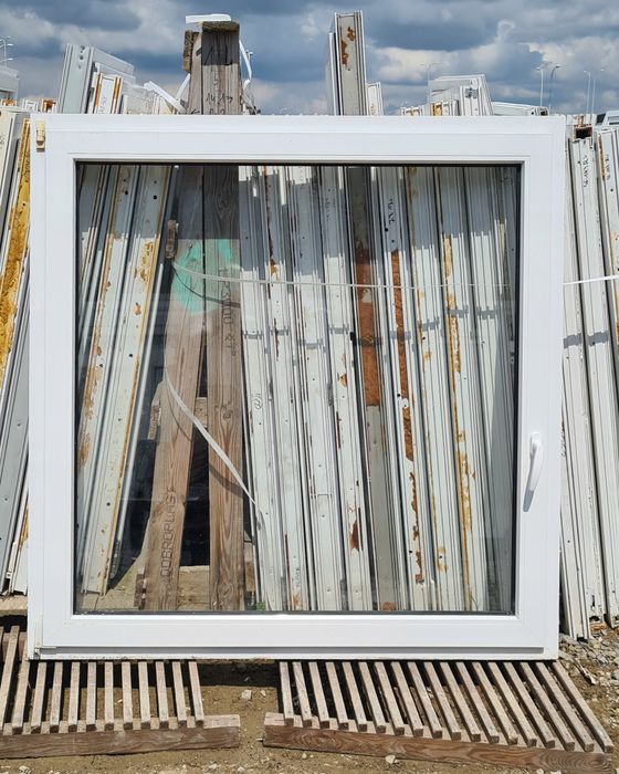 OKNA KacprzaK 141x139 OKNO PCV Używane Plastikowe Lider Okna OLX