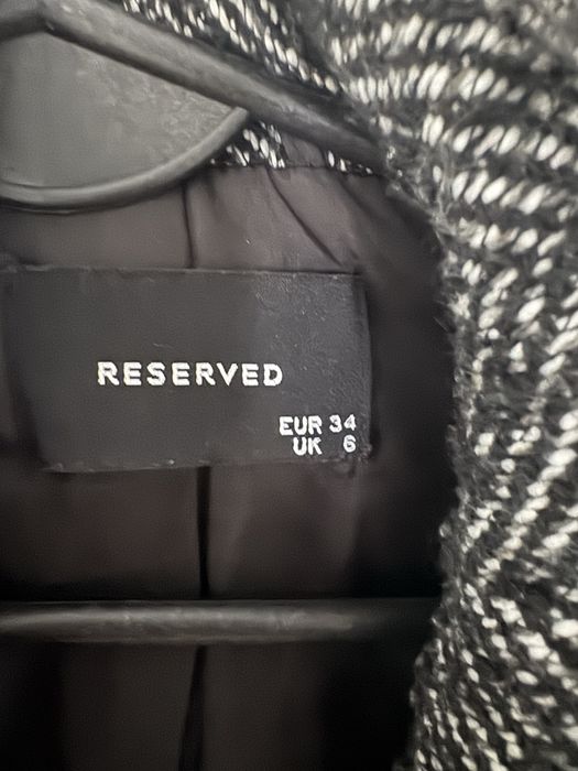 Damski plaszcz reserved