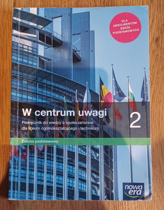Podręcznik W centrum uwagi 2 wiedza o społeczeństwie