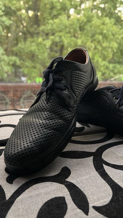 Шкіряні туфлі L-style 41-42