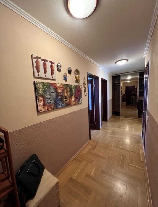 Власник. Продам 3-х кім. з ремонтом. Метро Деміївська 2хв, Держ прогрм