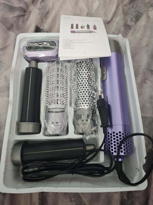 Многофункциональный фен-стайлер