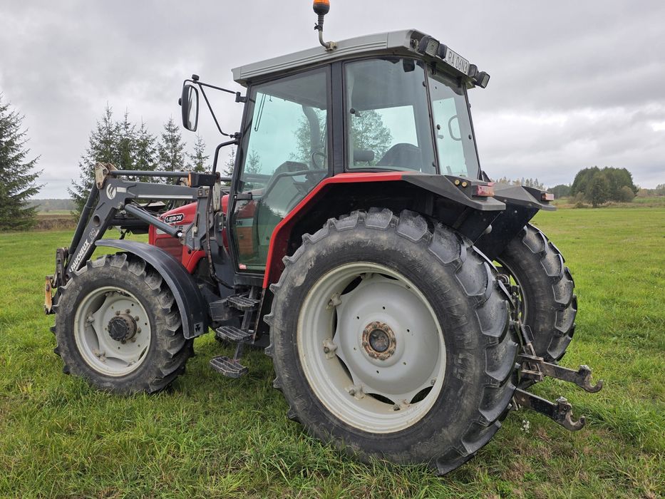 Massey Ferguson 6255. Ładowacz Faucheux